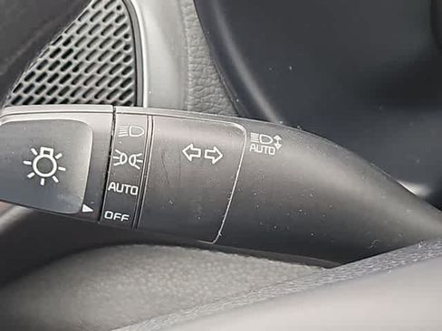 Used 2023 Kia Soul LX w/ Option Group 015 FWD image 27