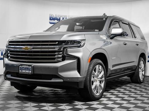 Used 2024 Chevrolet Tahoe High Country image 3