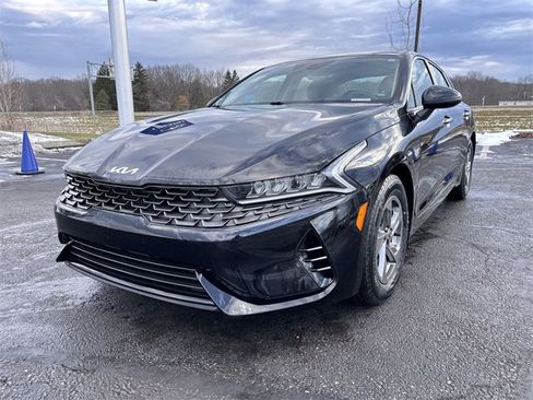 Used 2022 Kia K5 LXS image 5