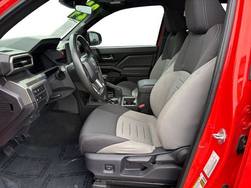 Used 2024 Toyota Tacoma TRD Off-Road AWD/4WD image 9