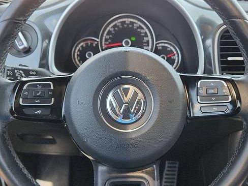 Used 2013 Volkswagen Beetle 2.0T FWD image 24
