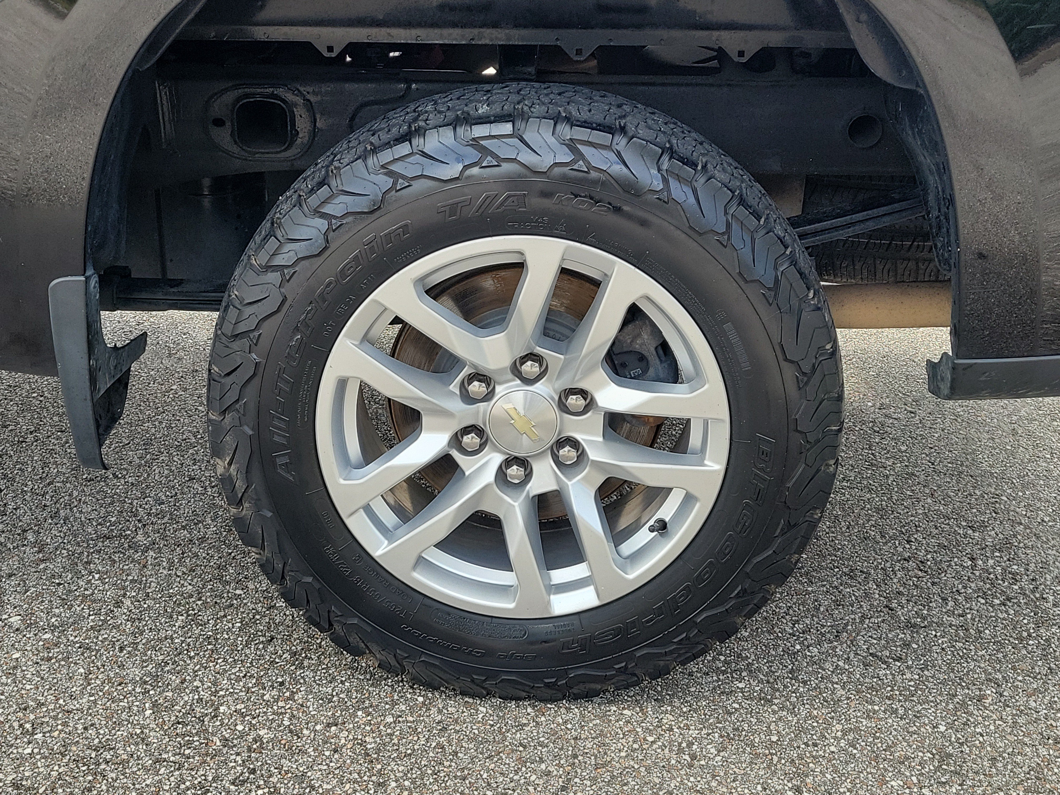 Used 2020 Chevrolet Silverado 1500 LT w/ All-Star Edition AWD/4WD image 10