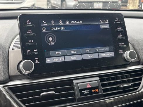 Used 2020 Honda Accord Sport image 5
