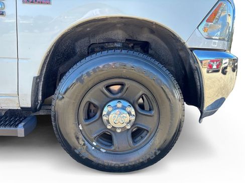 Used 2016 RAM 2500 SLT image 36