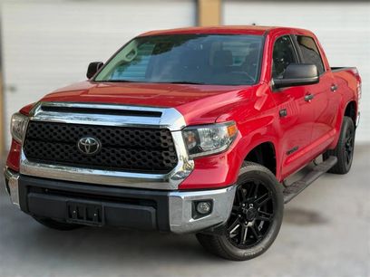 Used 2020 Toyota Tundra SR5 w/ SR5 Leather Package