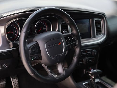 Used 2019 Dodge Charger Scat Pack w/ Plus Group RWD image 12