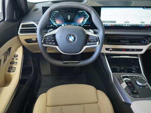 Used 2026 BMW 330i Sedan w/ Premium Package RWD image 16