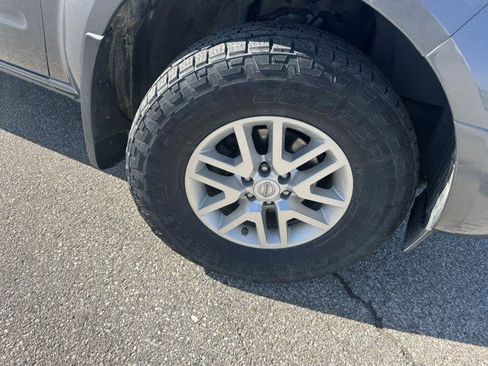 Used 2019 Nissan Frontier SV image 32
