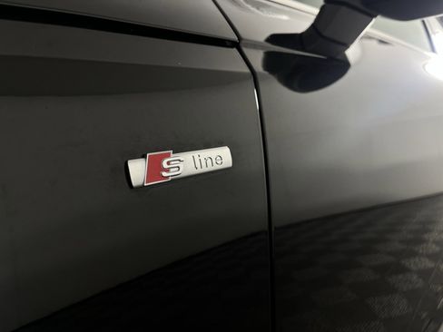 Used 2024 Audi A4 2.0T Premium Plus image 5