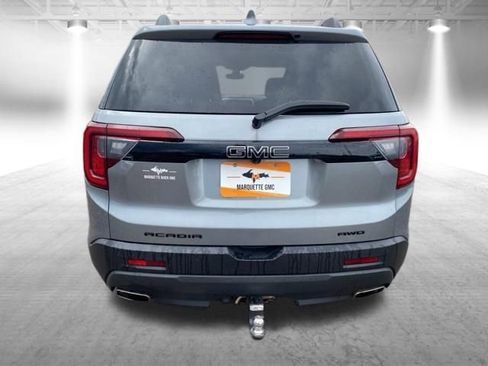 Used 2023 GMC Acadia SLE w/ Driver Convenience Package AWD/4WD image 9