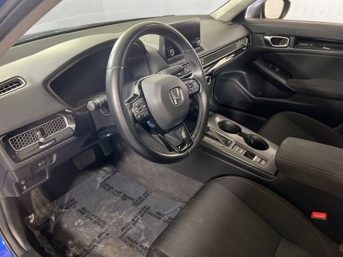 Used 2022 Honda Civic EX image 9