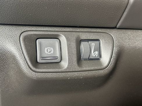 Used 2019 GMC Acadia SLE w/ Driver Alert Package I FWD image 21