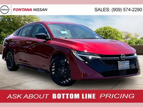 New 2026 Nissan Sentra SR w/ Floor Mat Package FWD image 1
