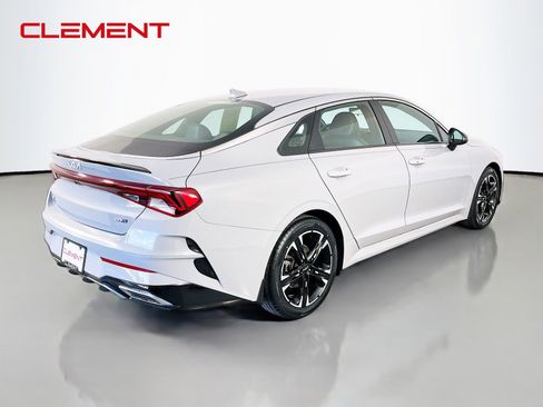 Used 2022 Kia K5 GT-Line AWD/4WD image 7