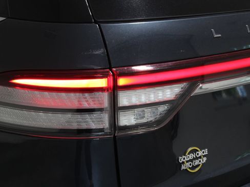 Used 2023 Lincoln Aviator Reserve w/ Equipment Group 201A AWD/4WD image 56