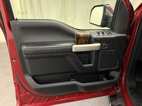 Used 2020 Ford F150 Lariat w/ Equipment Group 502A Luxury image 26