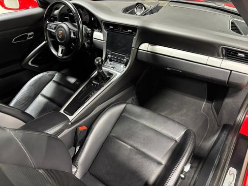Used 2017 Porsche 911 Carrera S image 22