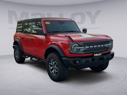 Used 2023 Ford Bronco Badlands AWD/4WD image 7