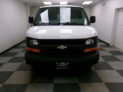 Used 2014 Chevrolet Express 2500 3D Extended Cargo Van image 13