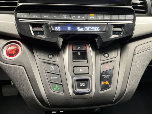 Used 2025 Honda Odyssey EX-L image 66