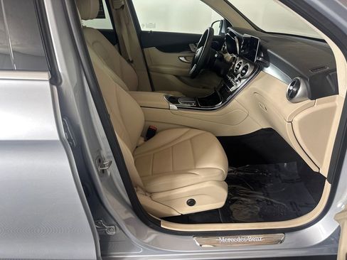 Certified 2022 Mercedes-Benz GLC 300 GLC 300 image 14