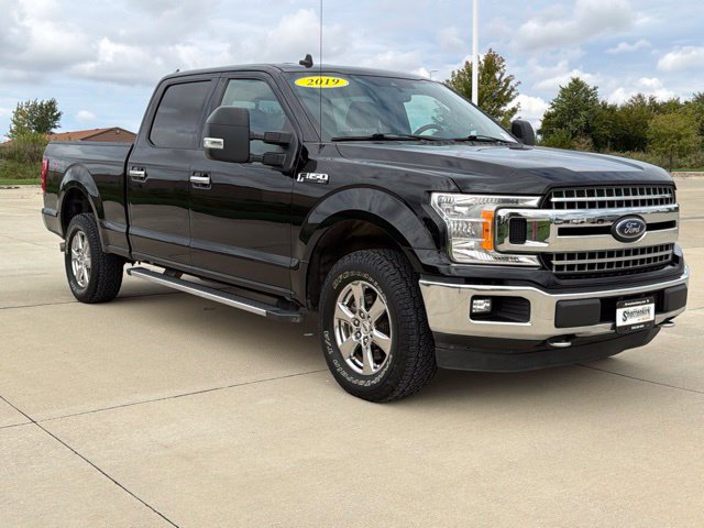 Used 2019 Ford F150 XLT w/ Equipment Group 302A Luxury AWD/4WD image 4