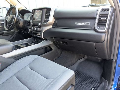 Used 2019 RAM 1500 Big Horn AWD/4WD image 12