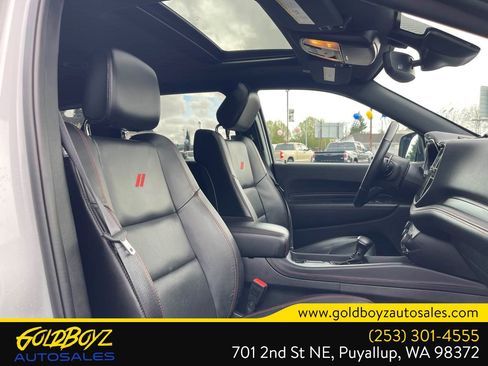 Used 2025 Dodge Durango R/T image 19