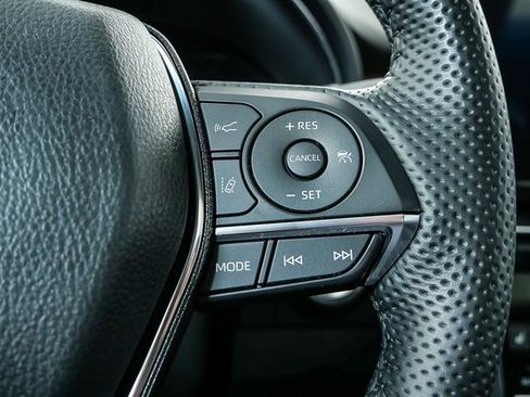 Used 2022 Toyota Avalon Limited w/ Advanced Safety Package image 12