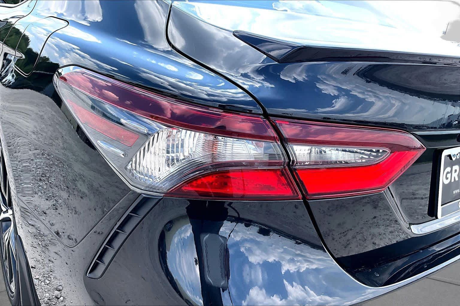 Used 2023 Toyota Camry SE FWD image 27