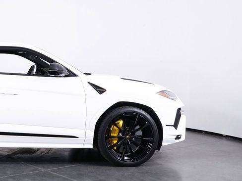 Used 2024 Lamborghini Urus S image 15