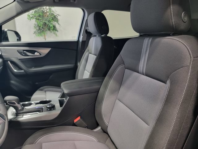 New 2026 Chevrolet Blazer LT w/ Midnight/Sport Edition AWD/4WD image 12