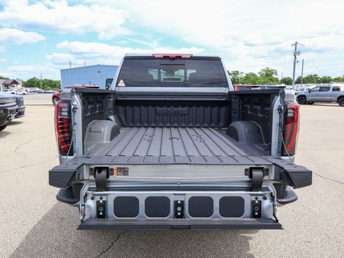 New 2026 GMC Sierra 2500 AT4 w/ AT4 Premium Plus Package AWD/4WD image 5