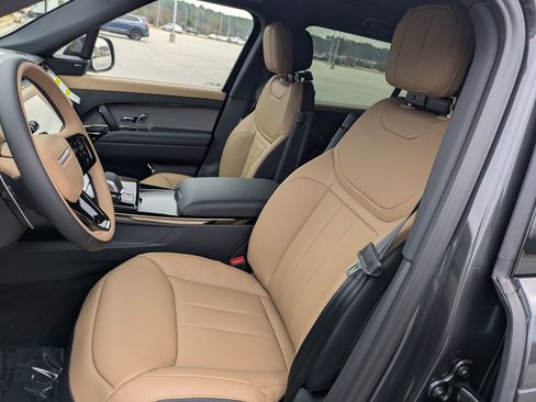 New 2026 Land Rover Range Rover Sport Dynamic SE image 18