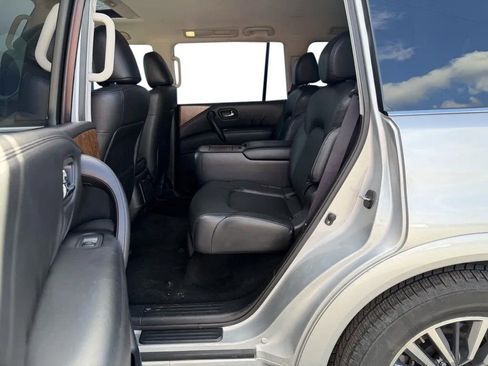 Used 2023 Nissan Armada SL w/ Captain's Chairs Package AWD/4WD image 27