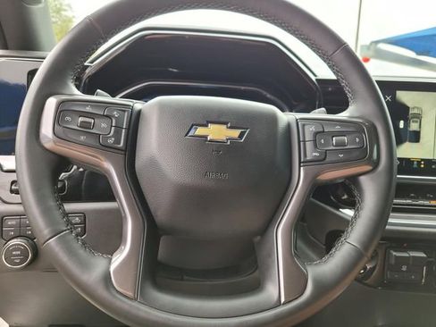 Used 2023 Chevrolet Silverado 1500 High Country w/ Technology Package image 31