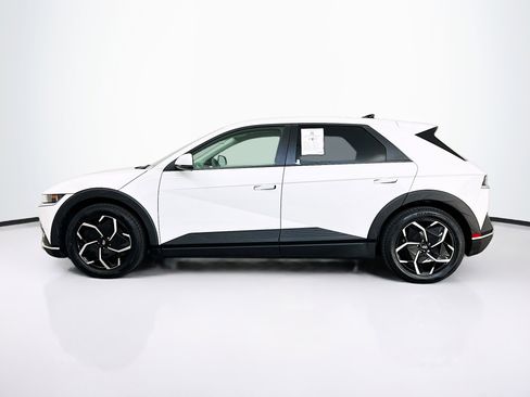 Used 2024 Hyundai Ioniq 5 SEL AWD/4WD image 4