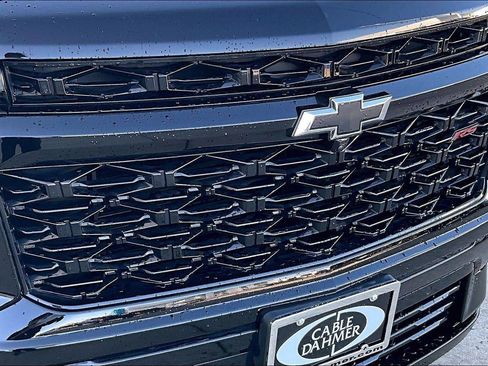 Used 2024 Chevrolet Traverse RS w/ LPO, Floor Liner Package AWD/4WD image 30