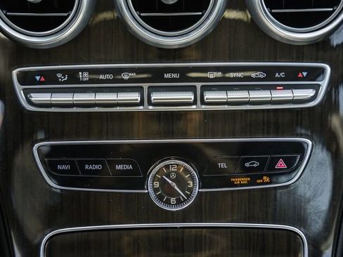 Used 2019 Mercedes-Benz C 300 4MATIC Sedan w/ Multimedia Package image 28