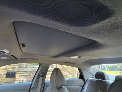 Used 2025 Hyundai Elantra SEL FWD image 7