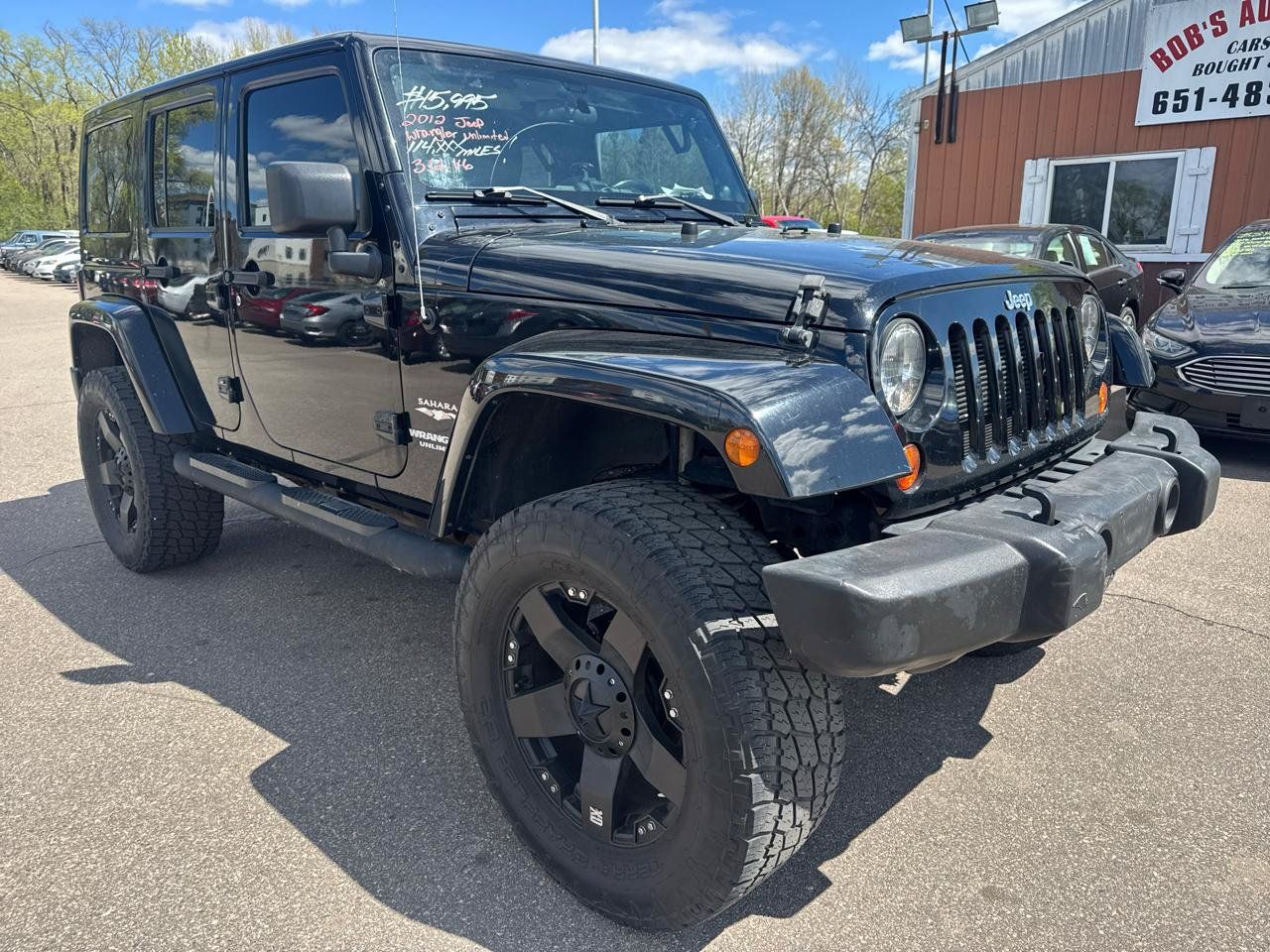 Used 2012 Jeep Wrangler Unlimited Sahara w/ Connectivity Group AWD/4WD image 3