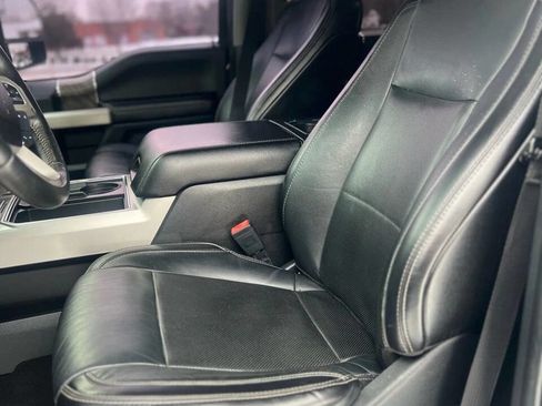 Used 2019 Ford F350 Lariat w/ Lariat Ultimate Package image 12