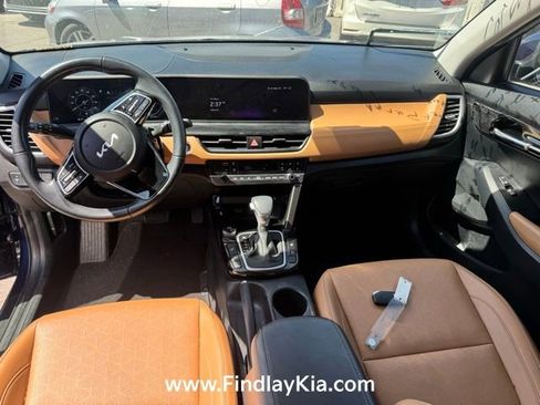 Used 2024 Kia Seltos EX FWD image 6