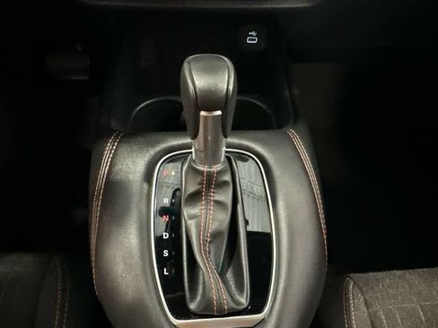 Used 2025 Honda HR-V Sport image 23