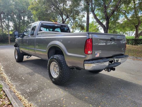 Used 2003 Ford F250 XLT image 7