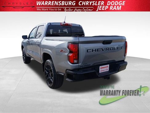 Used 2025 Chevrolet Colorado Z71 image 6