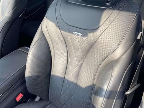 Used 2016 Mercedes-Benz S 600 image 17