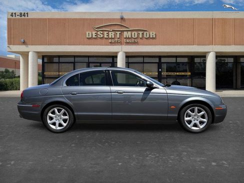 Used 2005 Jaguar S-TYPE 4.2 RWD image 4