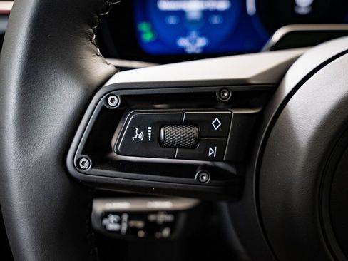 New 2026 Porsche Macan 4S Electric AWD/4WD image 27