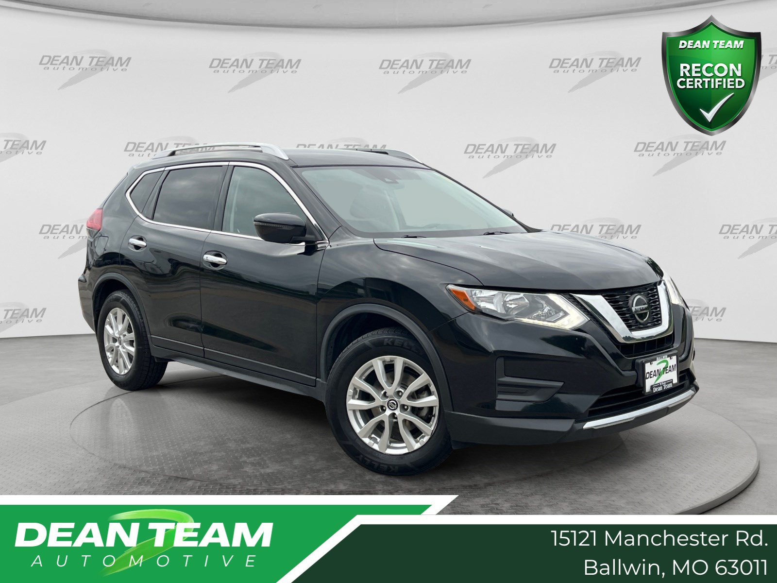 Used 2019 Nissan Rogue SV FWD image 1